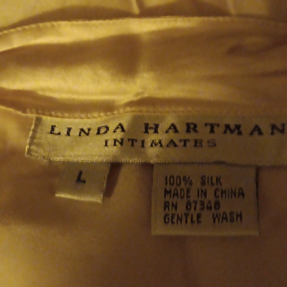 NWOT LINDA HARTMAN INTIMATES ROSE CHEMISE AND ROBE LARGE - Picture 12 of 12